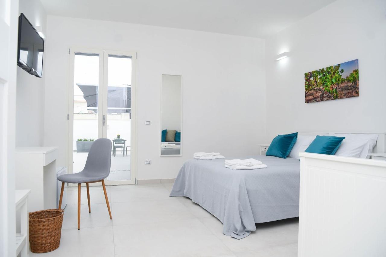 B&B Benefici Maruggio Luaran gambar