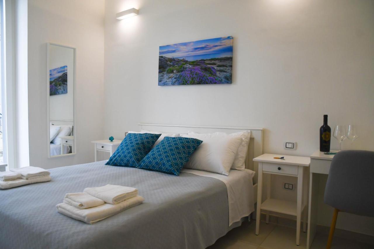 B&B Benefici Maruggio Luaran gambar